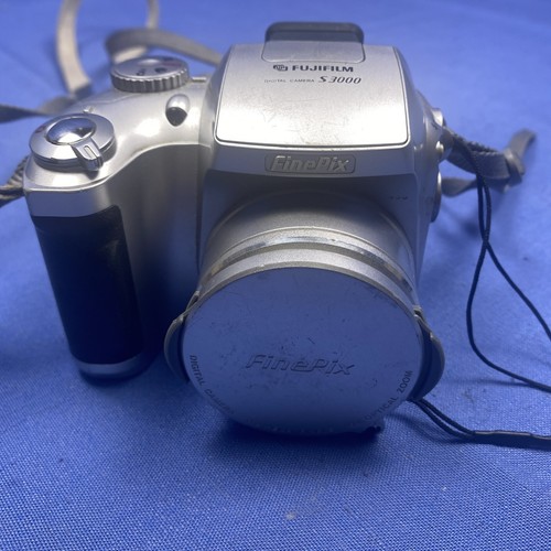 Fujifilm finepix s3000 - fujifilm,