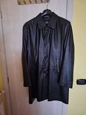 trench uomo in pelle usato pochissimo come nuovo taglia XL 