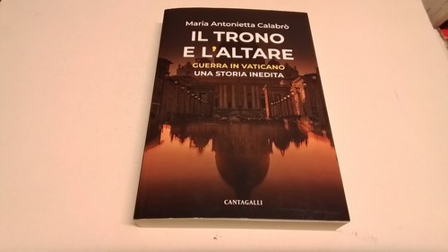 Trono altare guerra in - il, l'altare.