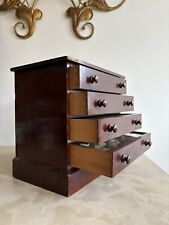 Cassettiera antica da