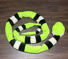 Serpente di peluche gigante