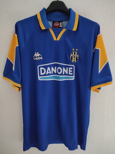 Juventus 1994 1995 away - 1994-1995,