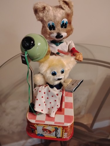 Beauty parlor bear - beauty,