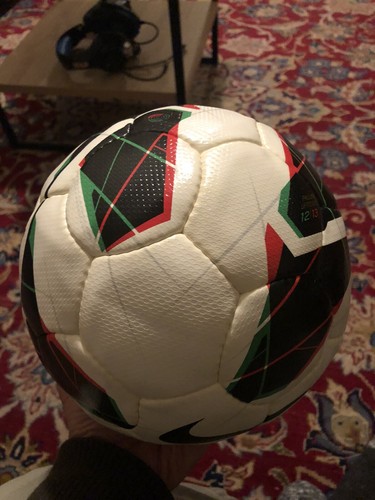 Pallone ufficiale nike maxim - ufficiale,