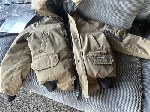 Giubbotto bomber piumino