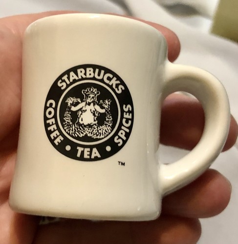 Serie starbucks 2004 logo - starbucks,