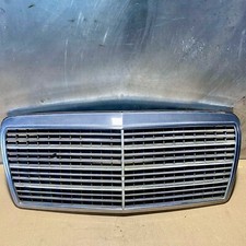 Griglia cofano anteriore