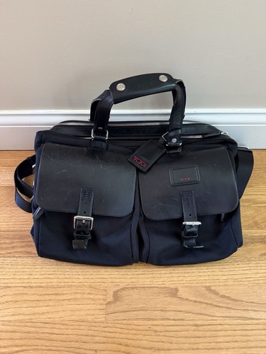 Tumi townhouse lonsdale - tumi,