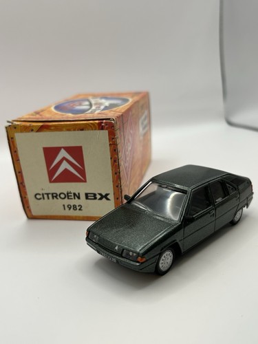 R659 voiture les miniatures - r659,