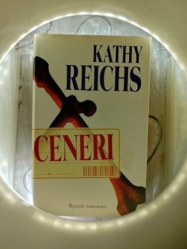 Ceneri reichs kathy libro - -,