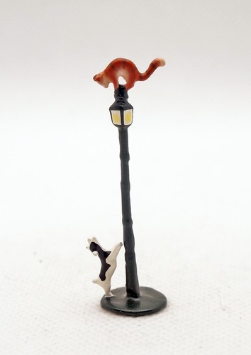 Statuina miniatura francese - , j