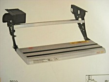 Gradino elettrico con - gradino,