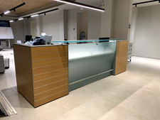 Banco Reception in Legno di