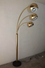 Lampada ad arco in ottone anni '70 Reggiani