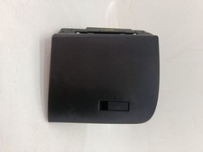 39176109 GLOVE BOX / 217931
