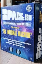Space 1999 Sixteen 12 THE INFERNAL MACHINE Set Eagle Transporter Spazio UFO TV