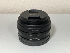 Sony E 20mm f/2.8 E-mount Lens