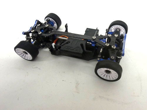Racing gla v2 awd - 1/28, gl
