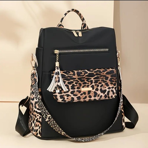 Leisure backpack with shoulder
