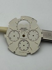 seiko chronograph quartz calendar 31mm sports 100 dial quadrante