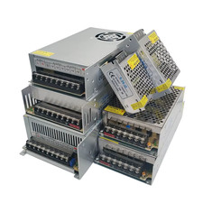 Alimentatore AC 220V a 12 V DC