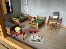 MEUBLES DE MAISON DE POUPÉE -