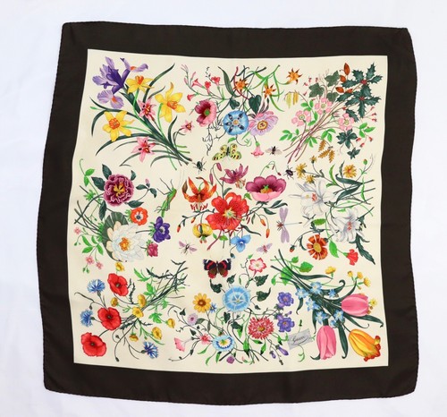 Foulard carré soie gucci - foulard,