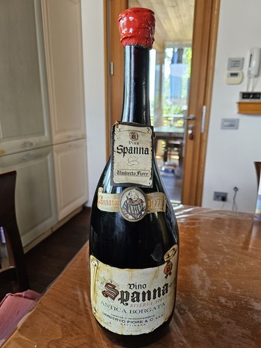 Vino rosso spanna - vino,