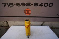 Cilindro idraulico Enerpac 30