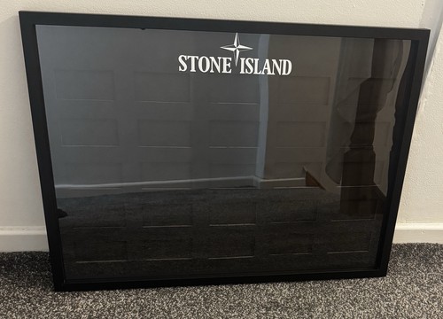 Stone island badge display - stone,