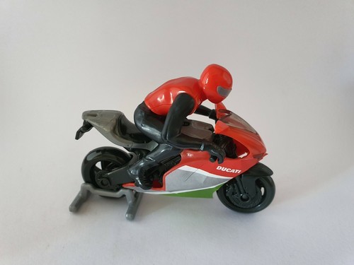 Ducati moto kinder sorpresa - ducati,