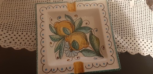 Bellissimo posacenere dipinto - bellissimo,