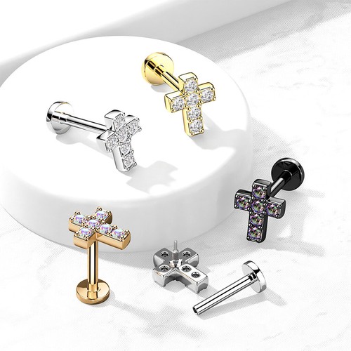 Piercing borchie cartilagine