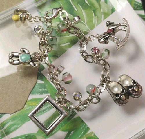 Avon bracciale charm baby tono - baby,