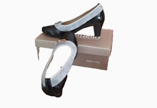 Scarpe da donna indossate 1 volta  di pelle nera e camoscio grigio con il tacco