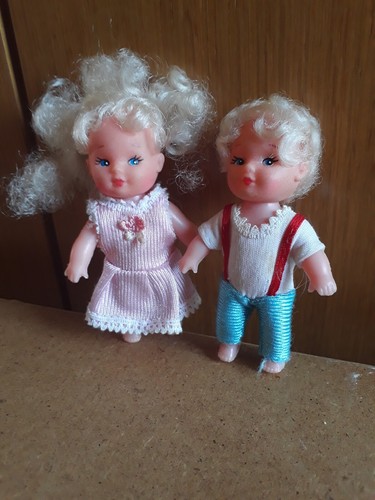 Coppia bimbi figli ken e - di,