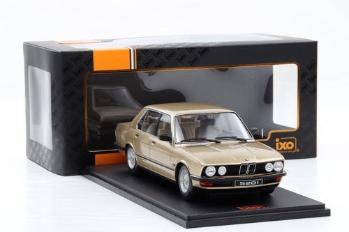 Ixo bmw serie - 1:18,