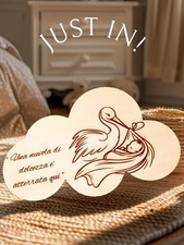Fiocco Nascita Personalizzato in Legno 34cm – Nuvola con Nome, Frase e Cicogna
