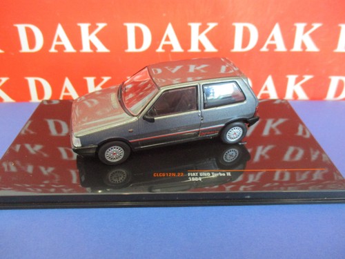 Die cast modellino auto - 1/43,