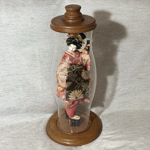 Bambola giapponese vintage