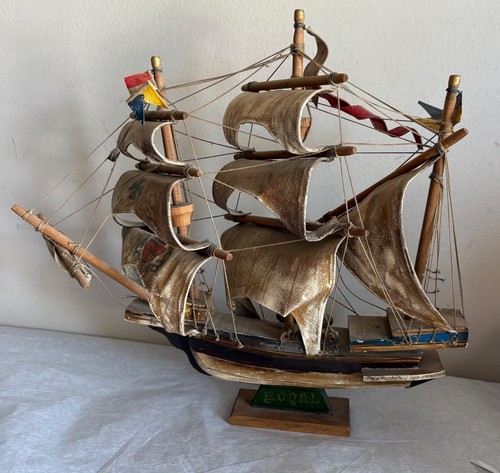 Modellino nave vela - a,
