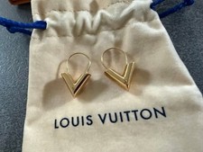 Louis vuitton essential - vuitton,