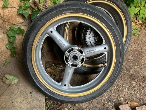 Cerchi moto suzuki gsxr 600 - gsxr,