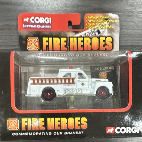 Corgi vetrina collezione eroi - vetrina,