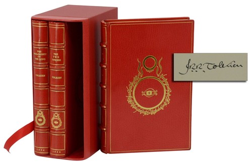 Lord the rings signed by - rings,