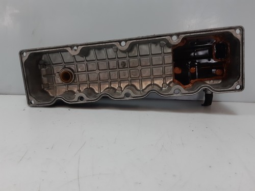 Coperchio valvole nissan - valvole,