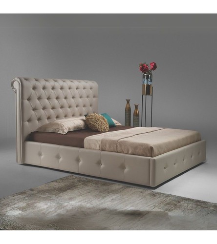Letto matrimoniale imbottito