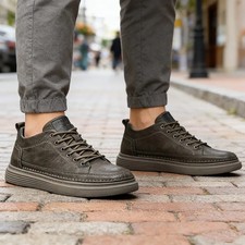 Scarpe sportive uomo taglio
