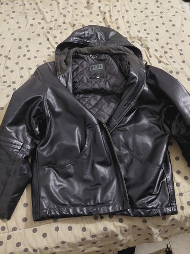 Giubbotto pelle uomo usato - ,