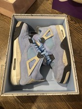 Jordan 4 University Blu UNC